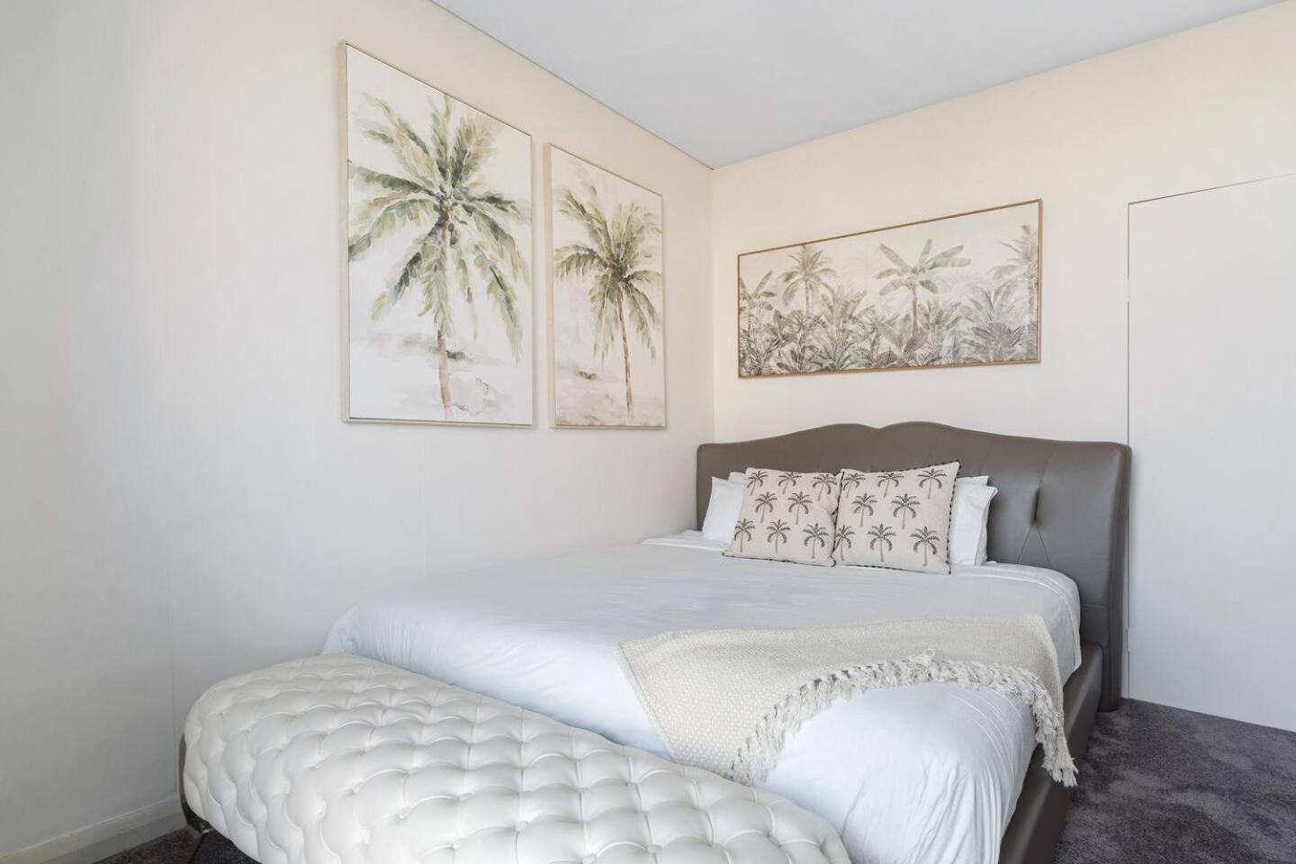 The Urban Escape -in The Heart Of Wentworth Point * Sydney
