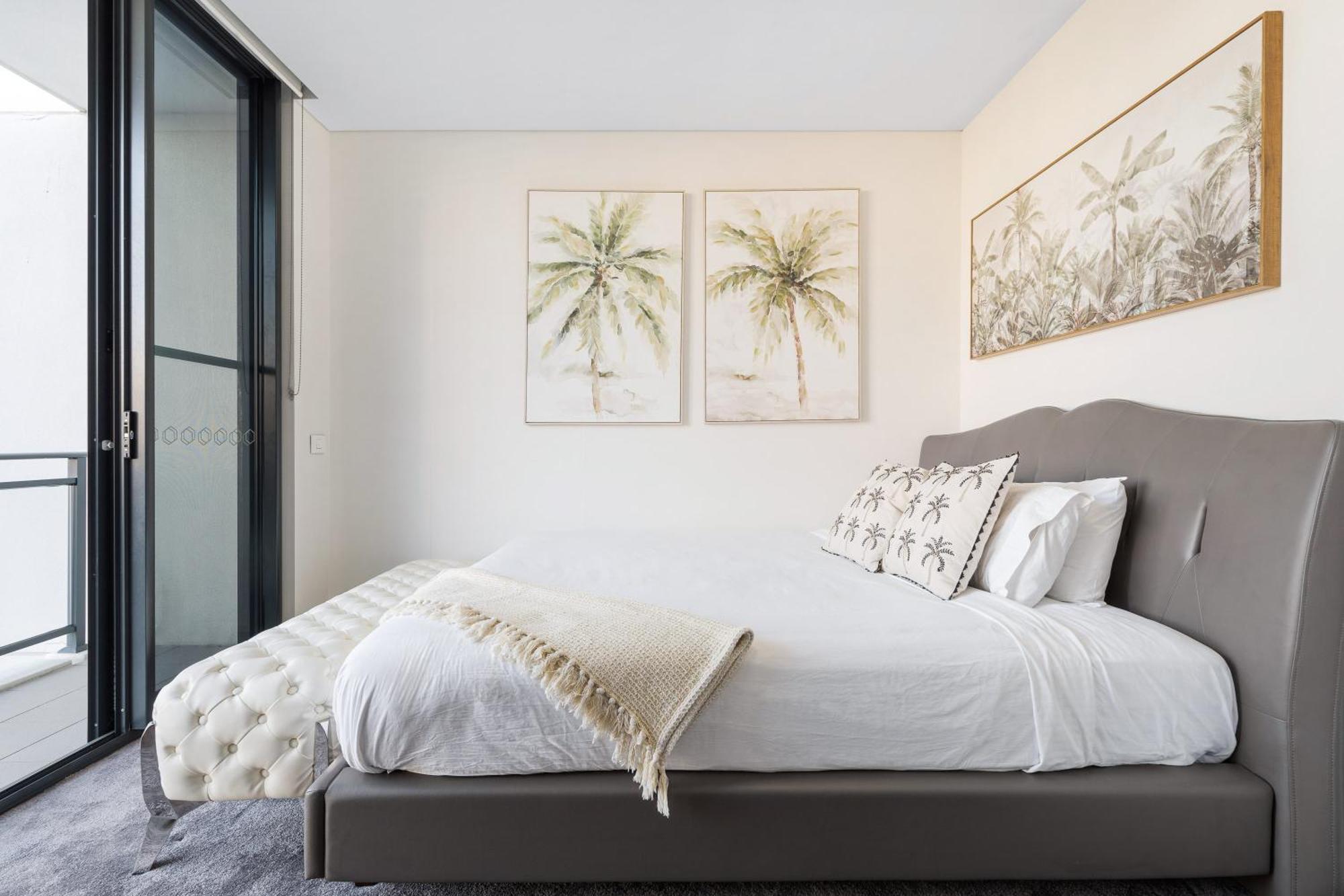 The Urban Escape -in The Heart Of Wentworth Point Apartment